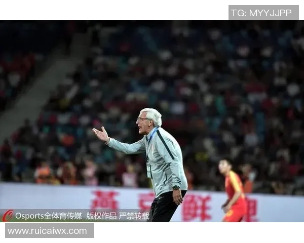 深入了解足球明星的心路历程与赛场背后的故事的采访问题探讨